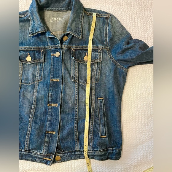 Gap Denim Jacket - Picture 6 of 6